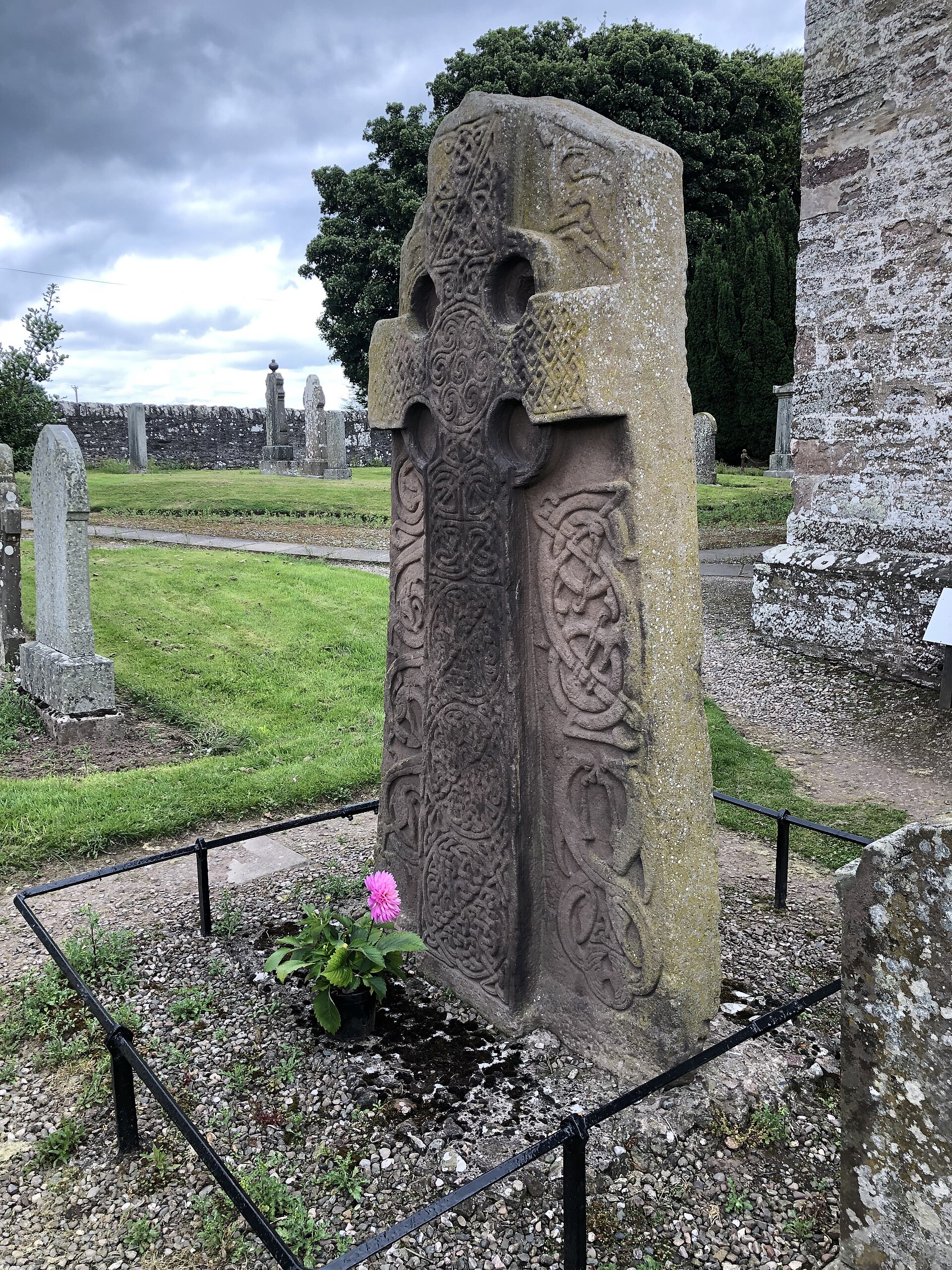 Aberlemno Sculptured Stones — image 2