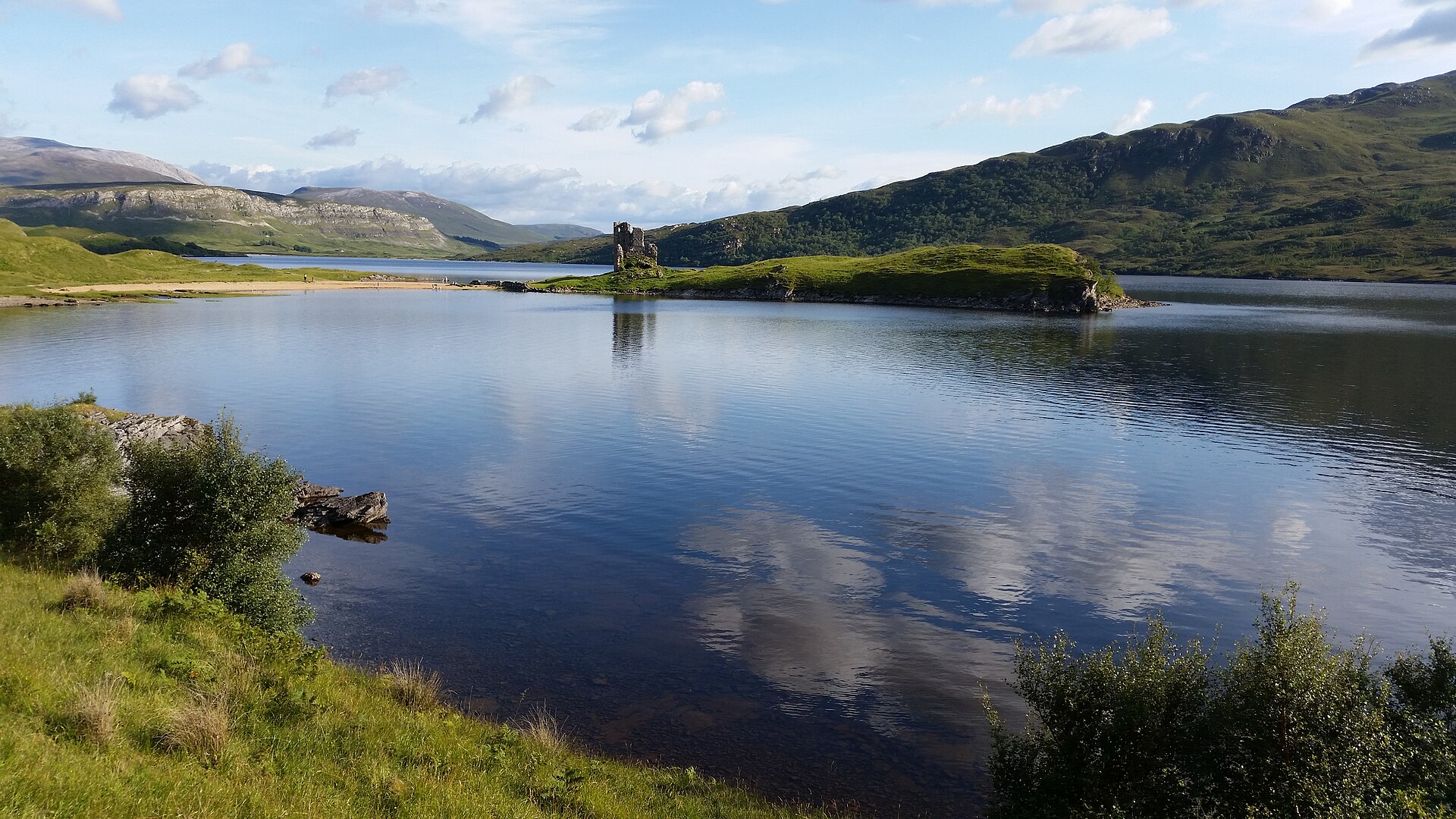 Ardvreck Castle — image 4
