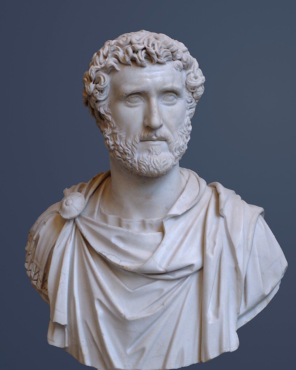 Portrait — Antoninus Pius