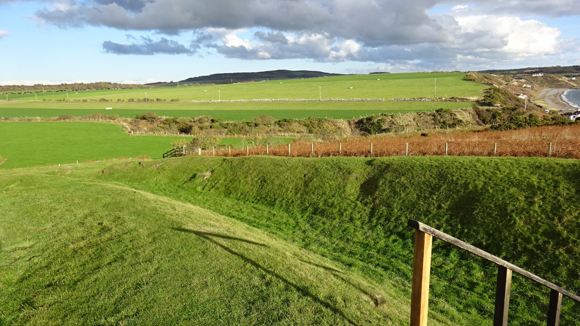 Barsalloch Fort — image 3