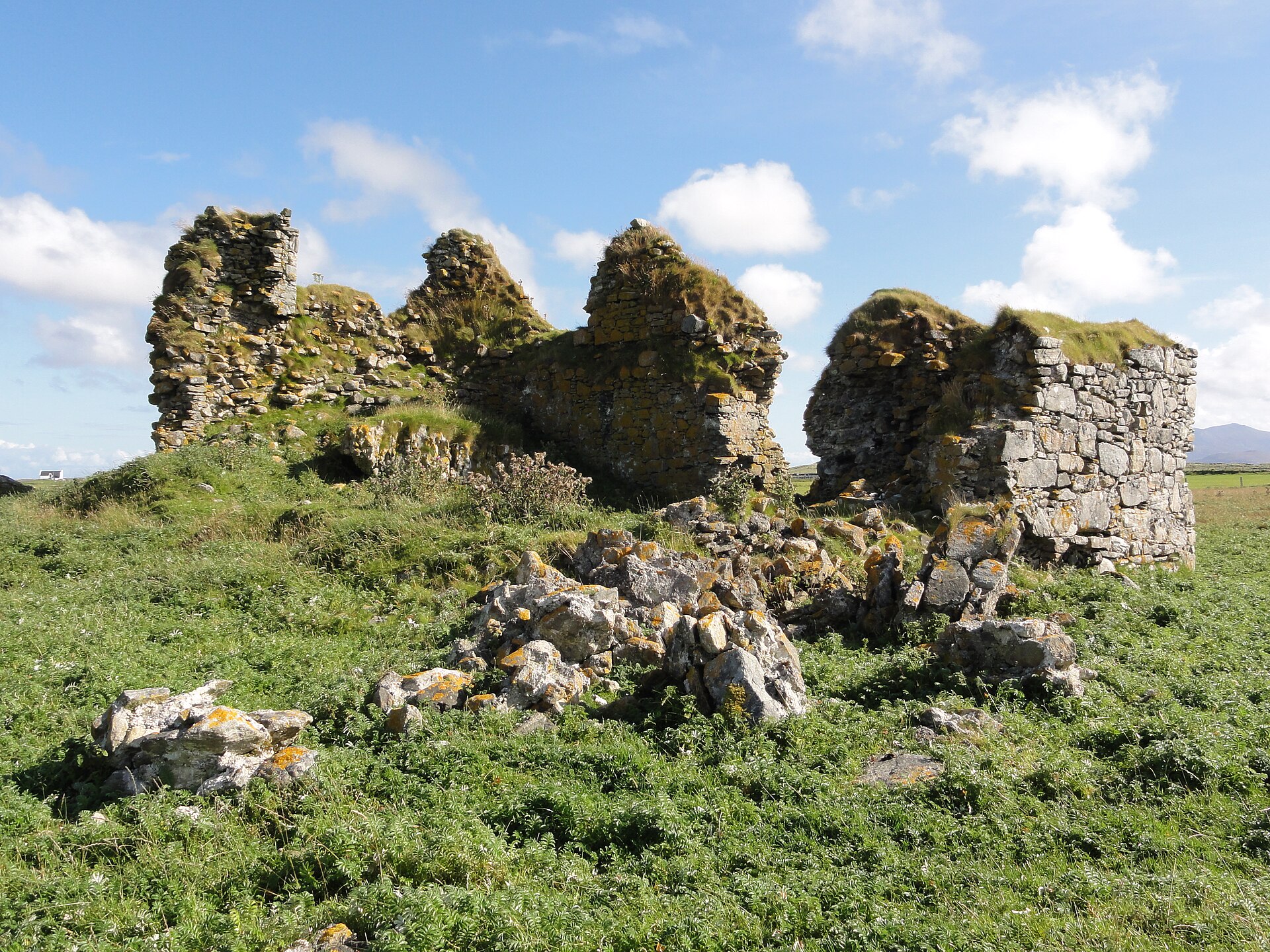 Borve Castle, Benbecula — image 3