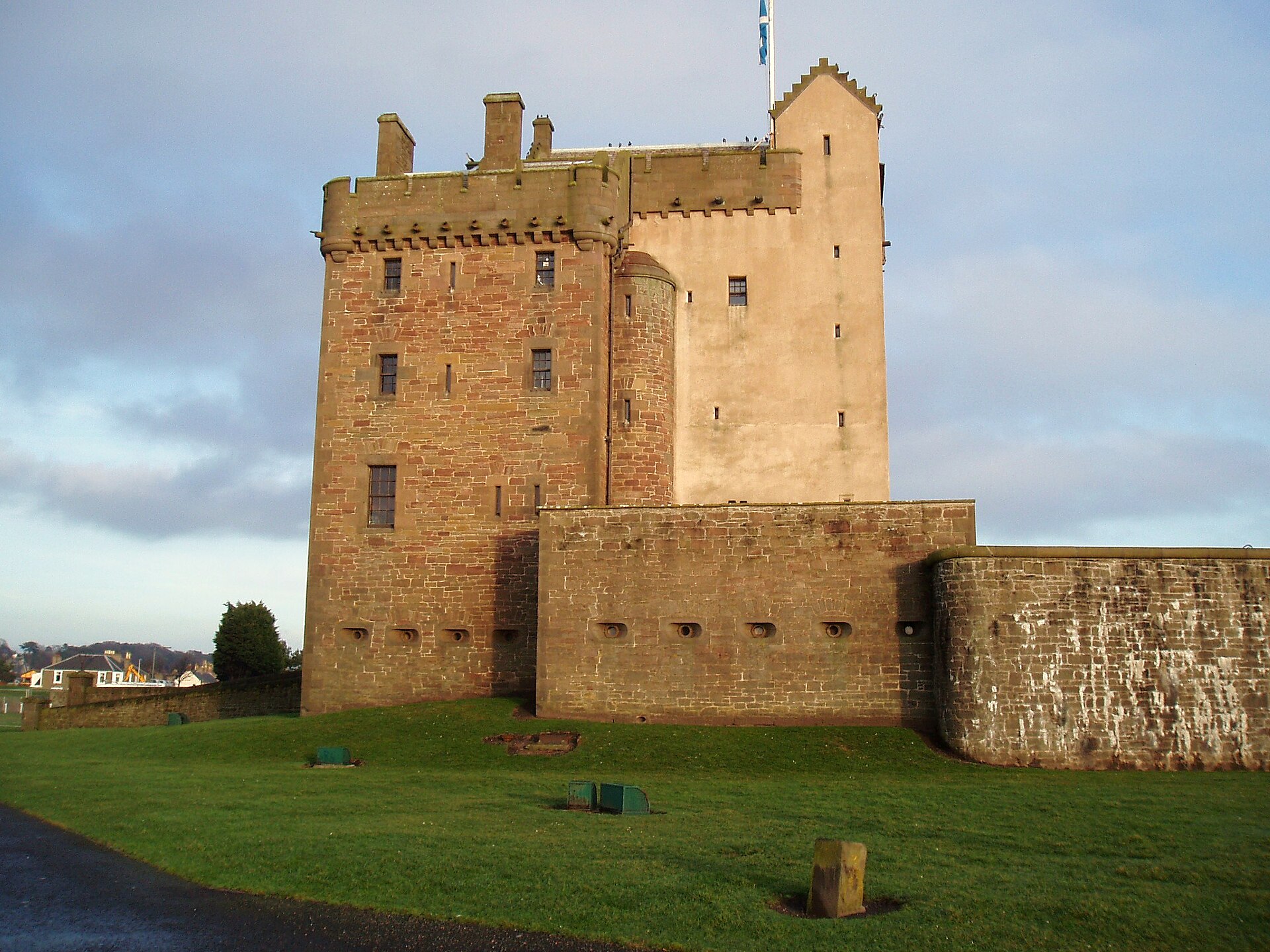 Broughty Castle — image 6