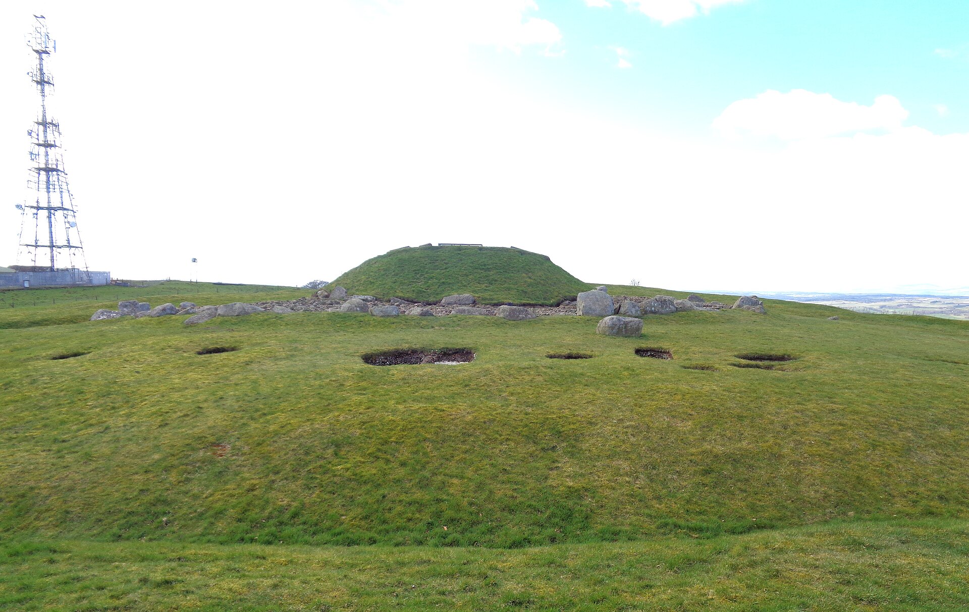 Cairnpapple Hill — image 2