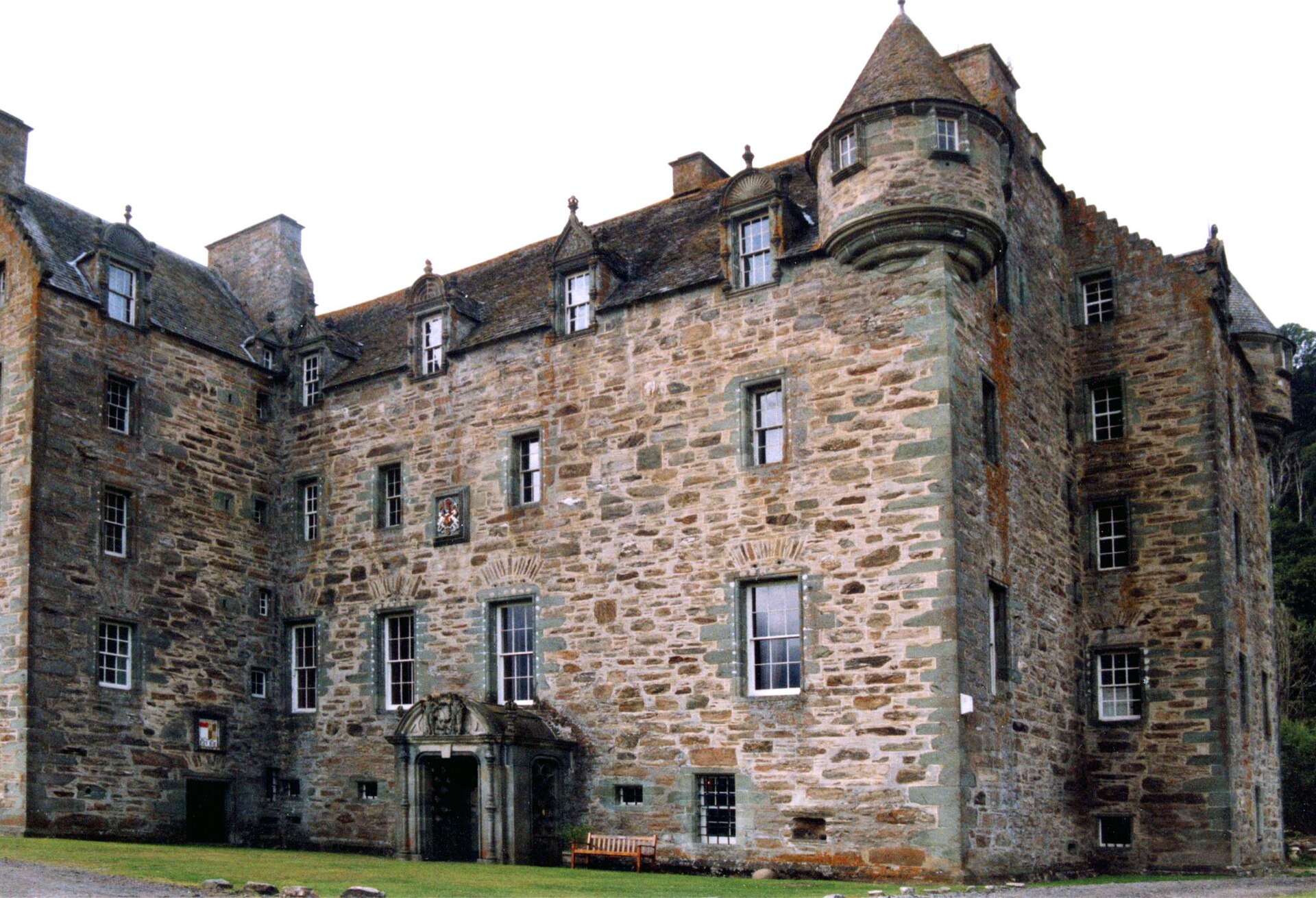 Castle Menzies — image 4