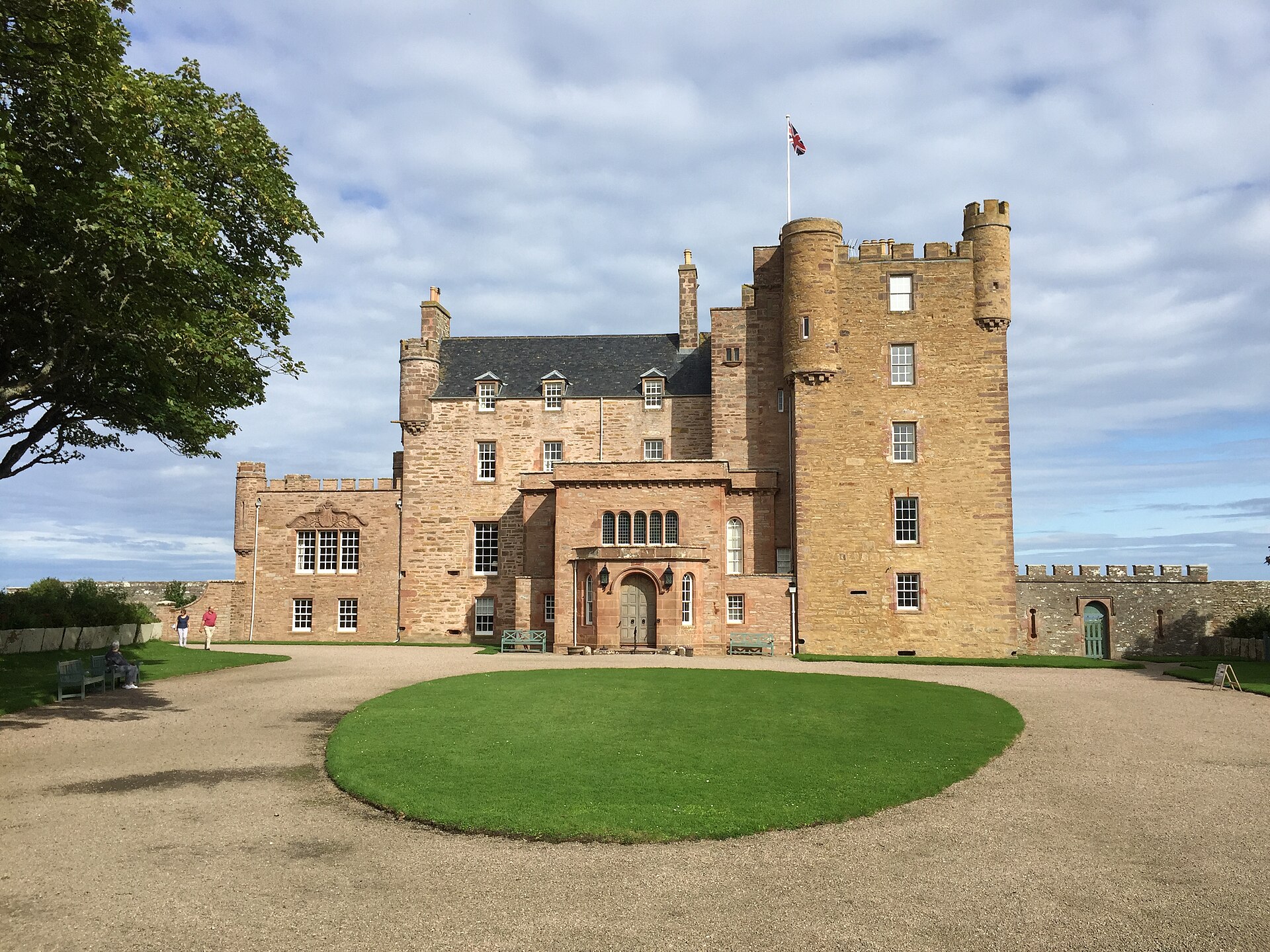 Castle of Mey — image 2