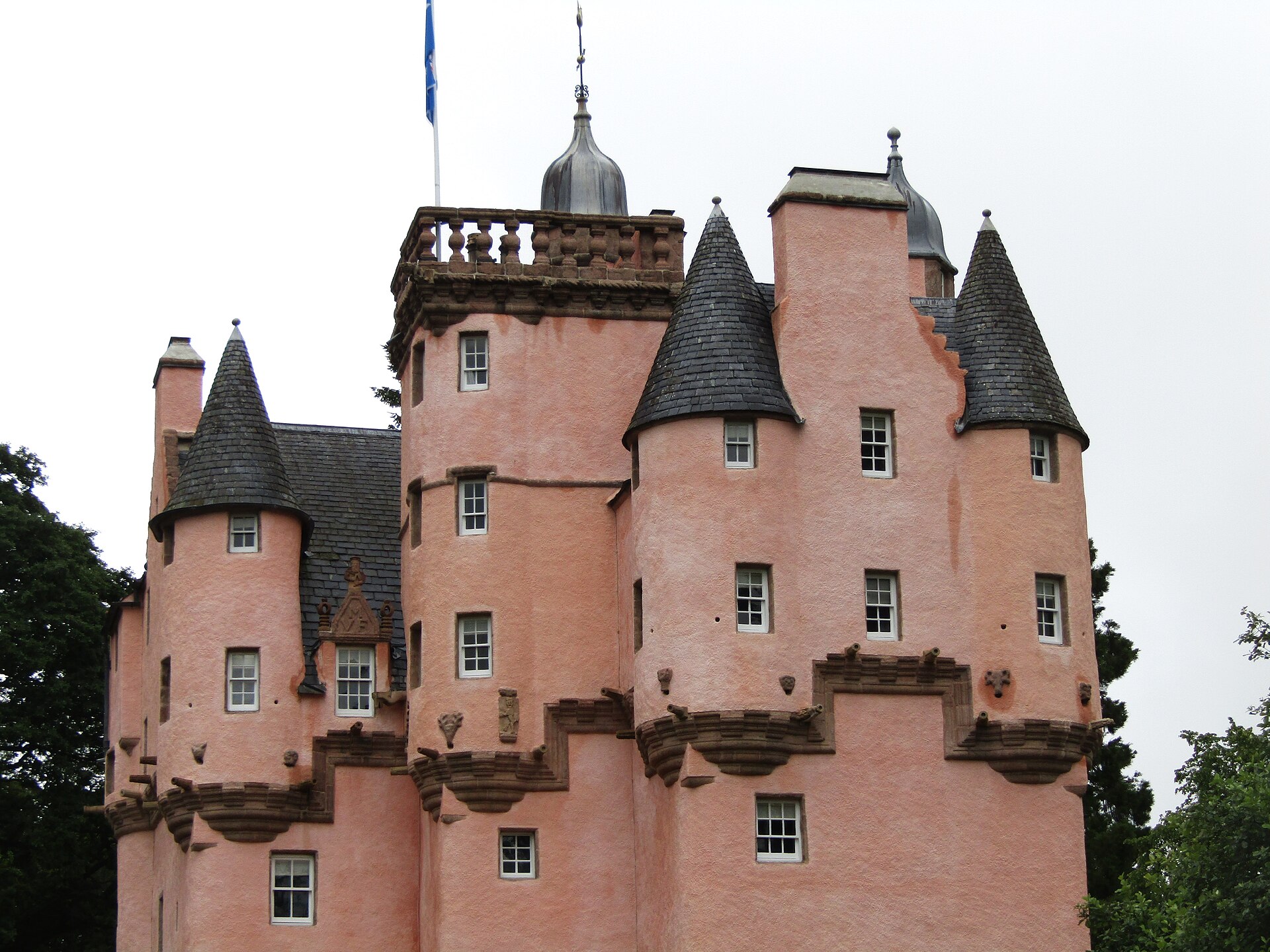 Craigievar Castle — image 2
