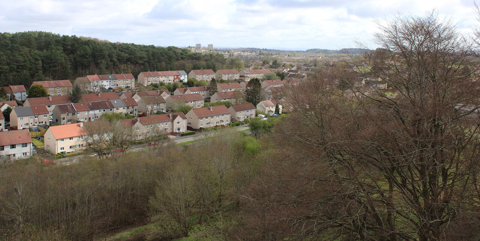 Crookston Castle — image 4