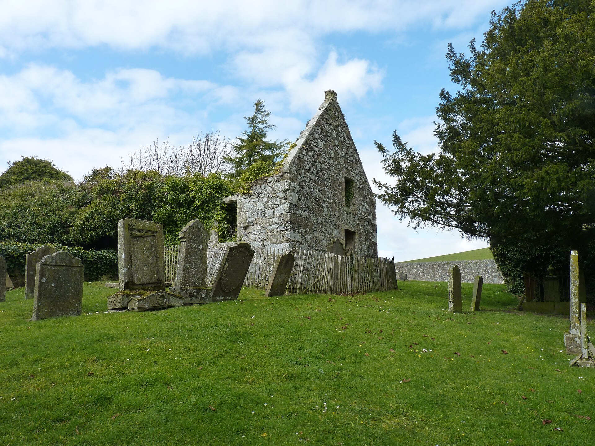 Dovecot, Creich Castle — image 3