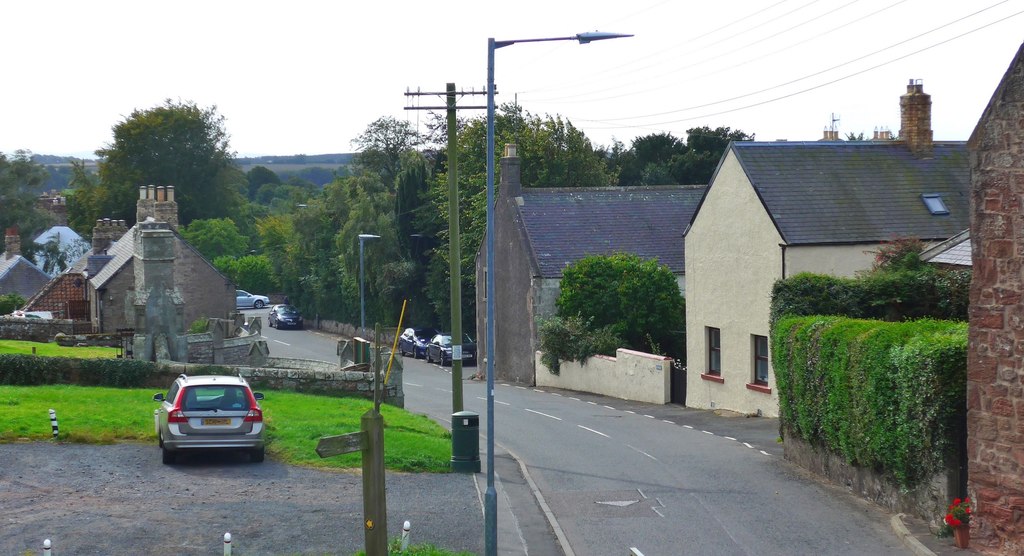 Dovecot, Kirkgate, Chirnside — image 2