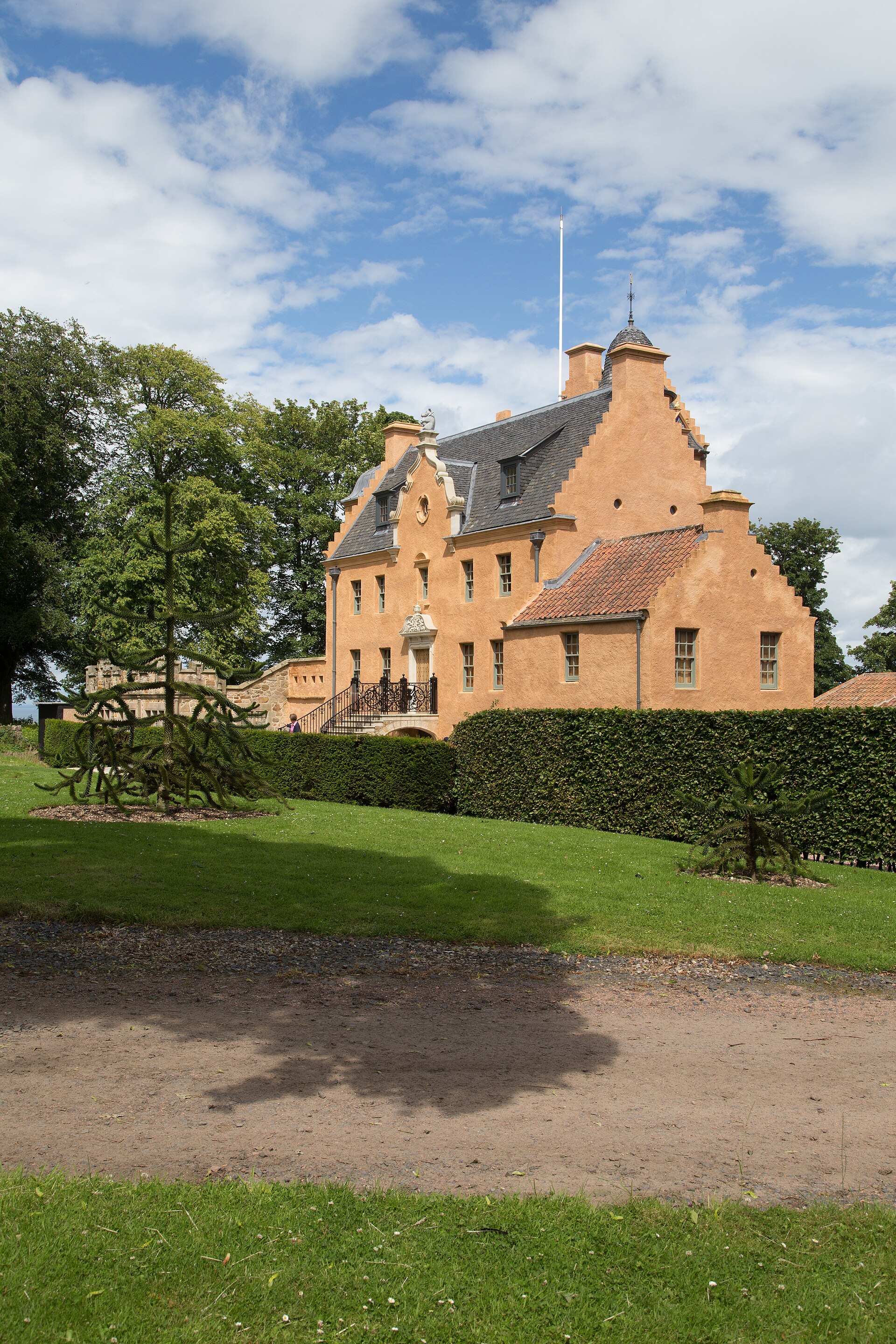 Dovecot, Wormistone House — image 2