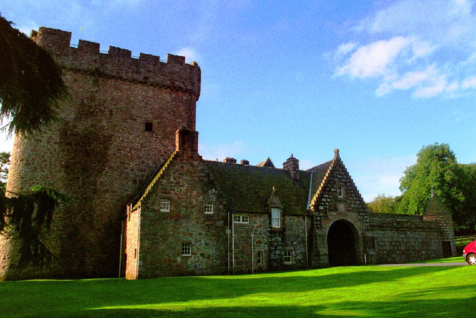 Drum Castle — image 4
