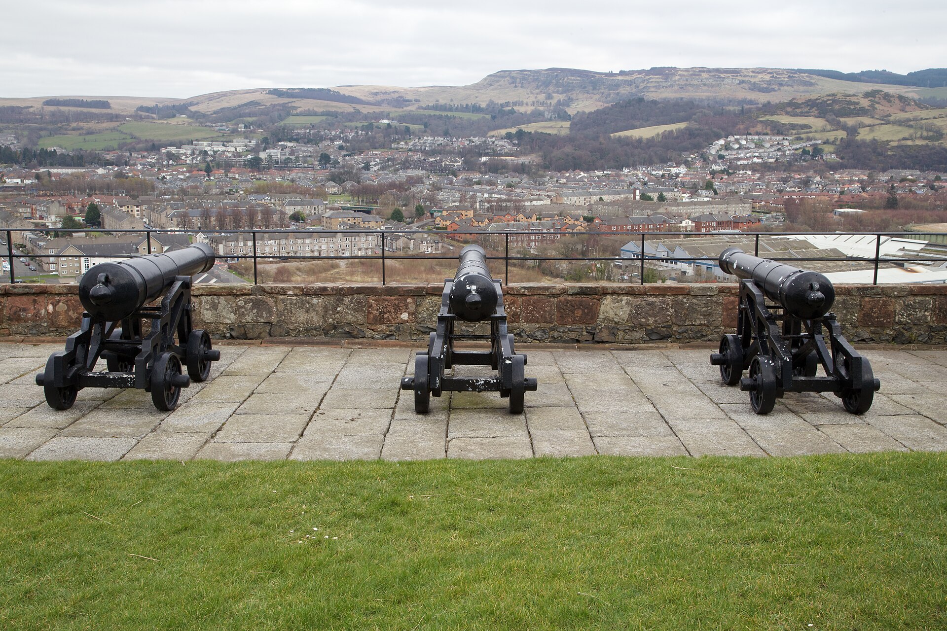 Dumbarton Castle and Dumbarton Rock — image 3