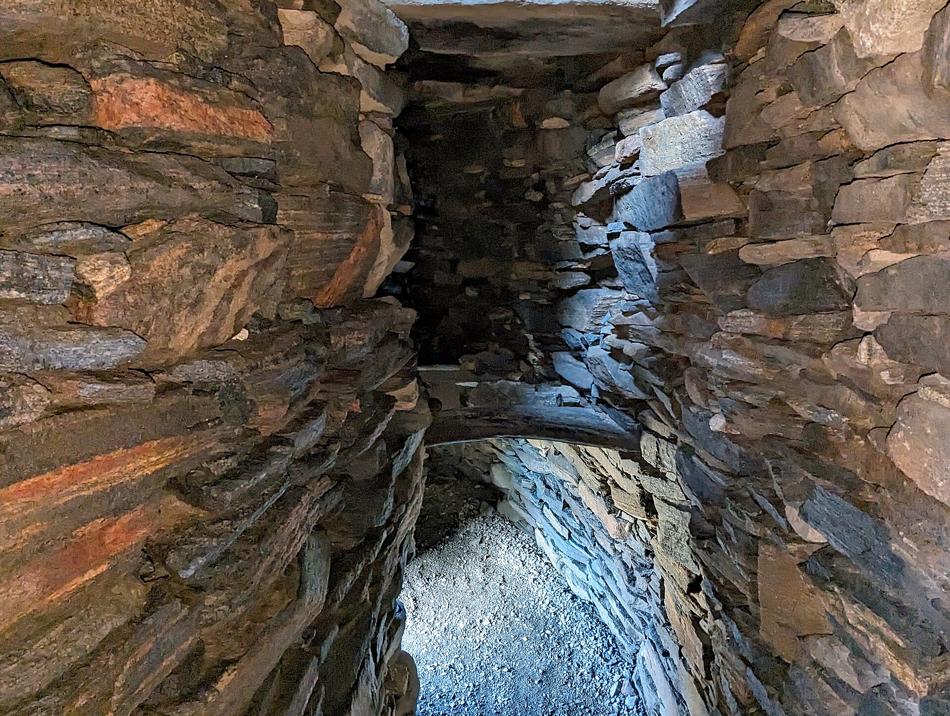 Dun Carloway — image 3
