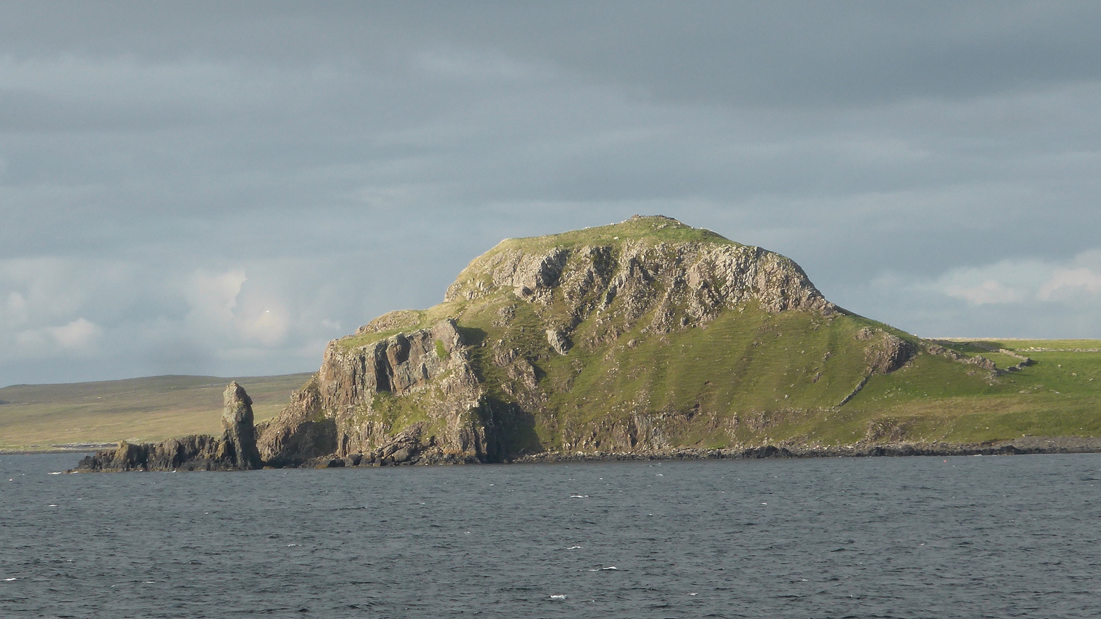 Dun Skudiburgh — image 3