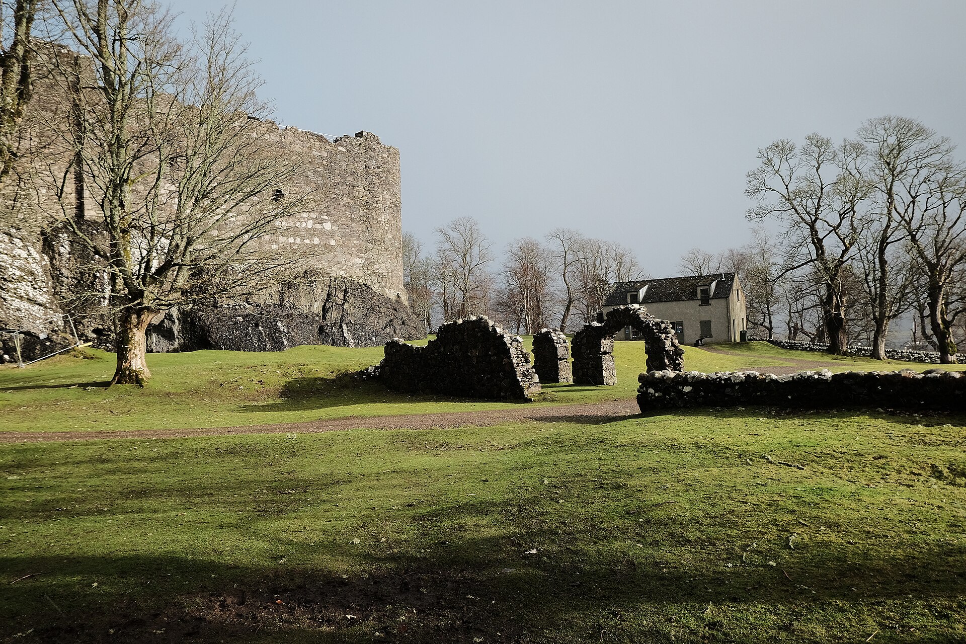 Dunstaffnage Castle — historical view