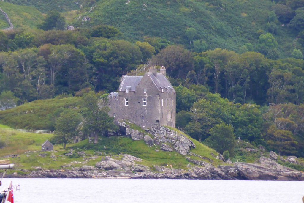 Duntrune Castle — image 5