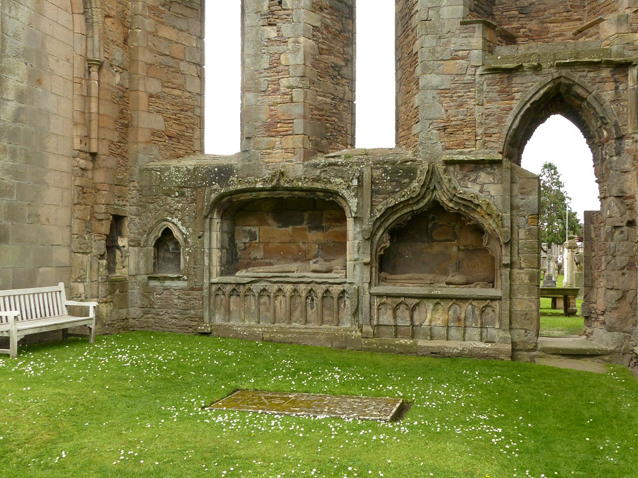 Elgin Cathedral — image 2