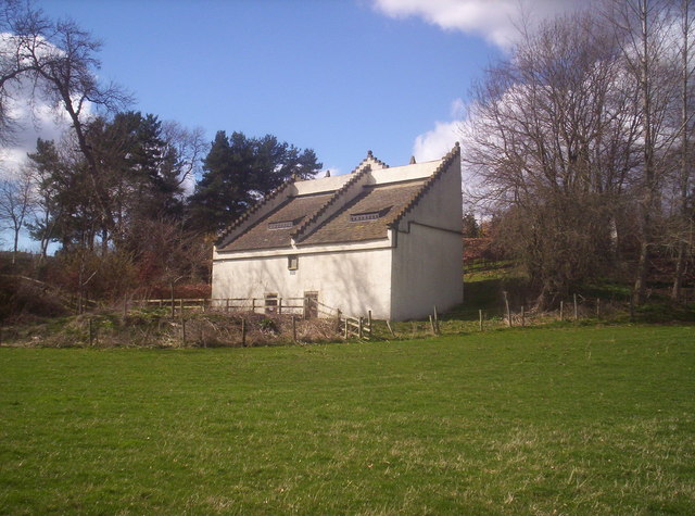 Finavon Doocot