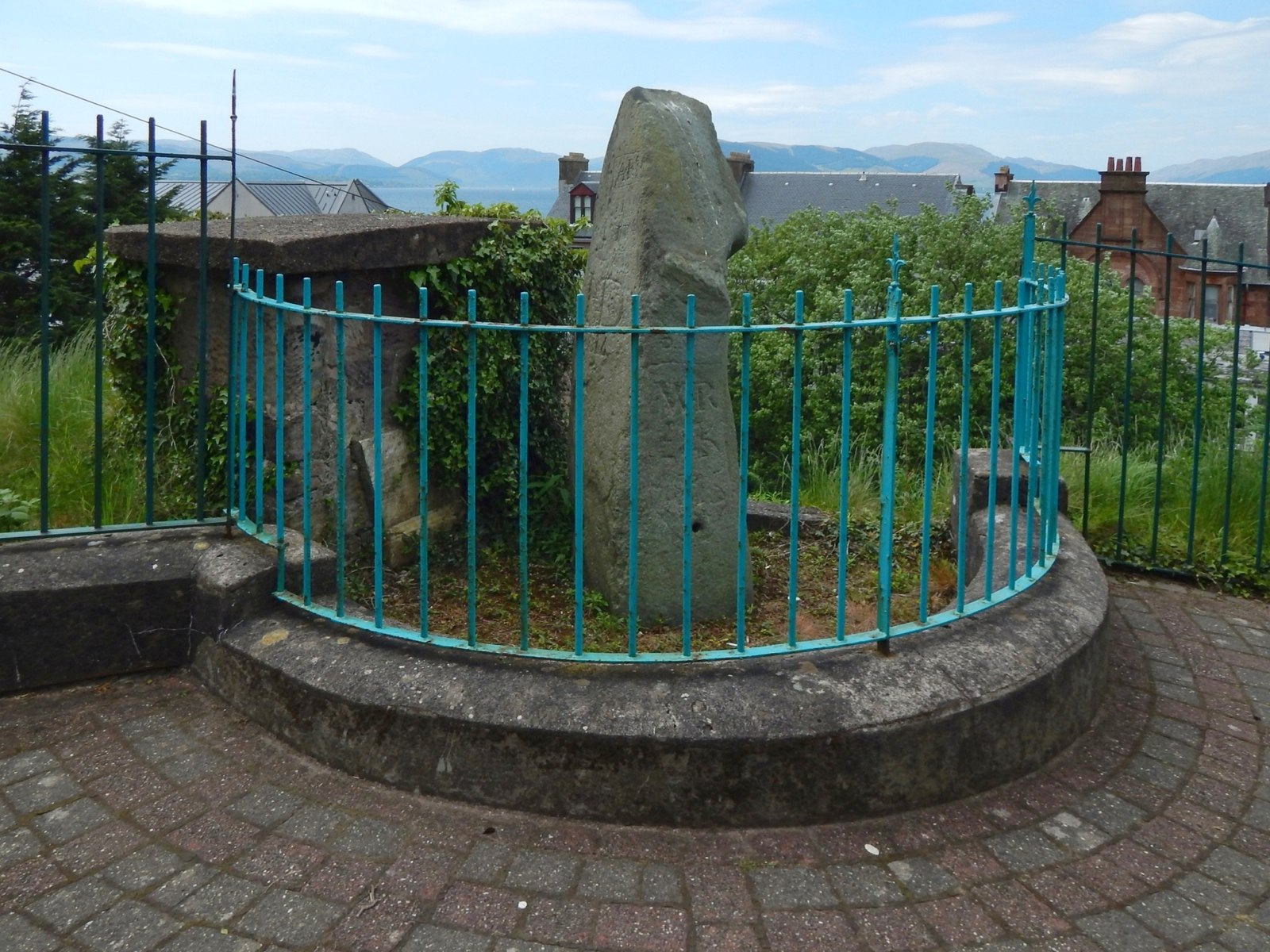 Granny Kempock Stone — image 2