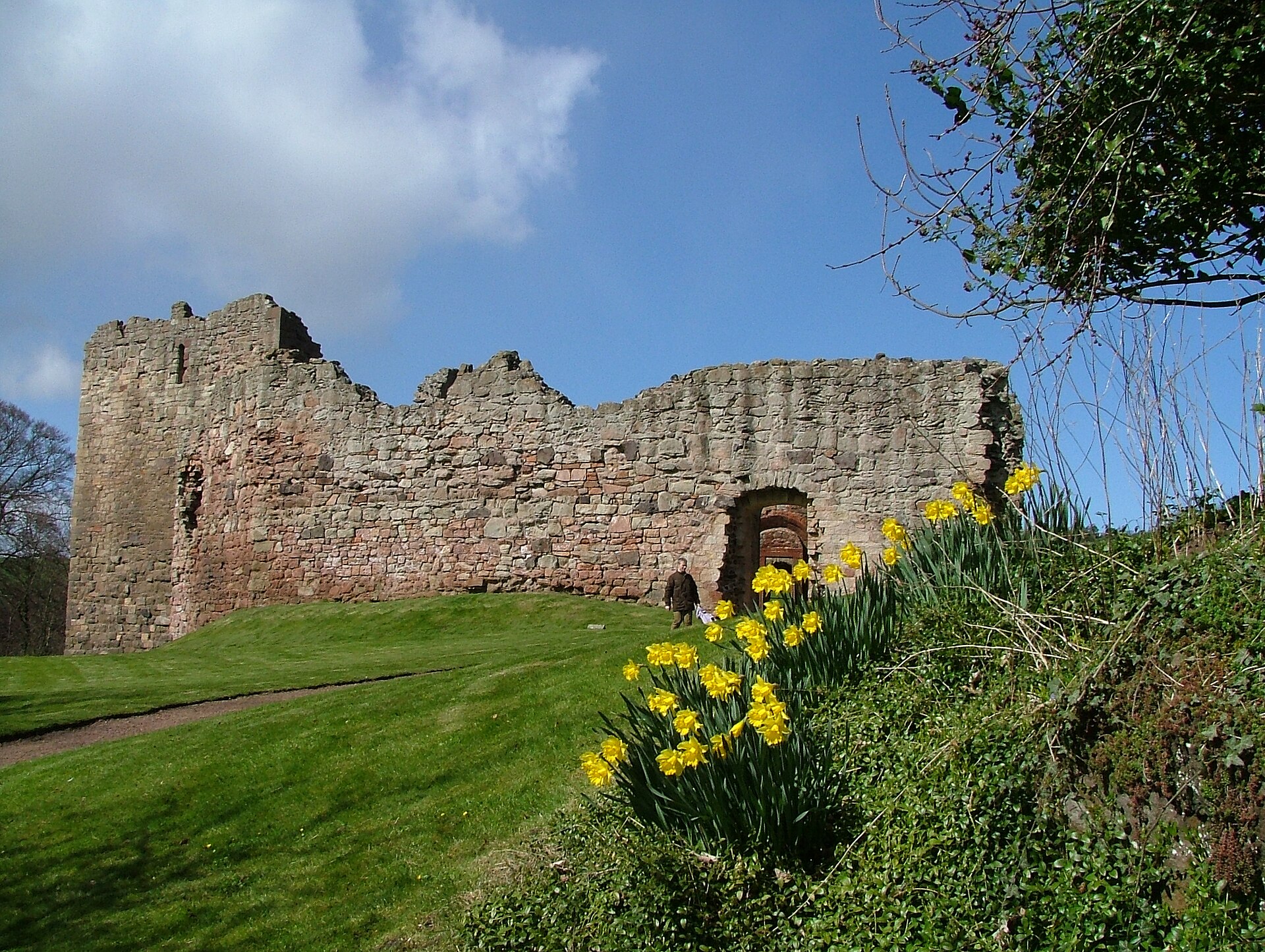 Hailes Castle — image 6