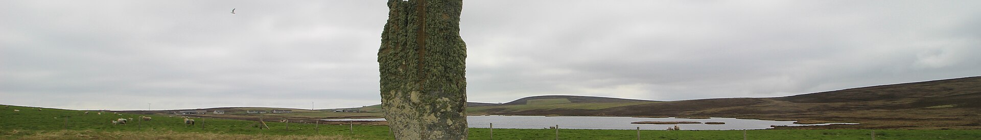 Huntersquoy chambered cairn — image 2