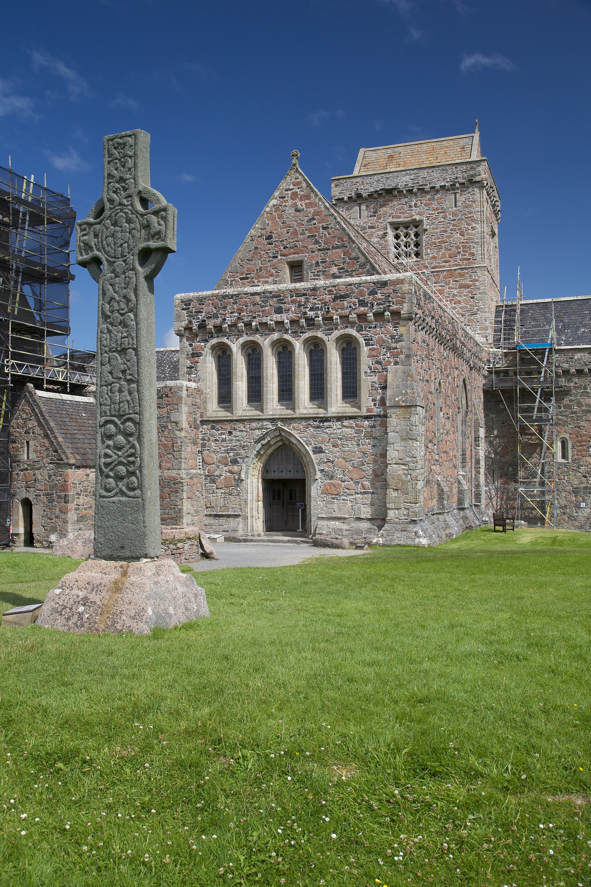 Iona Abbey — image 2