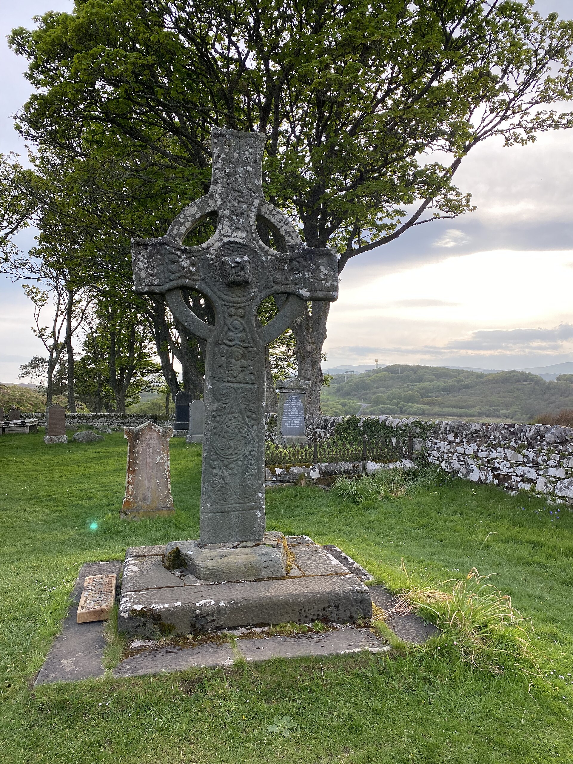 Kildalton Cross and Chapel — image 3