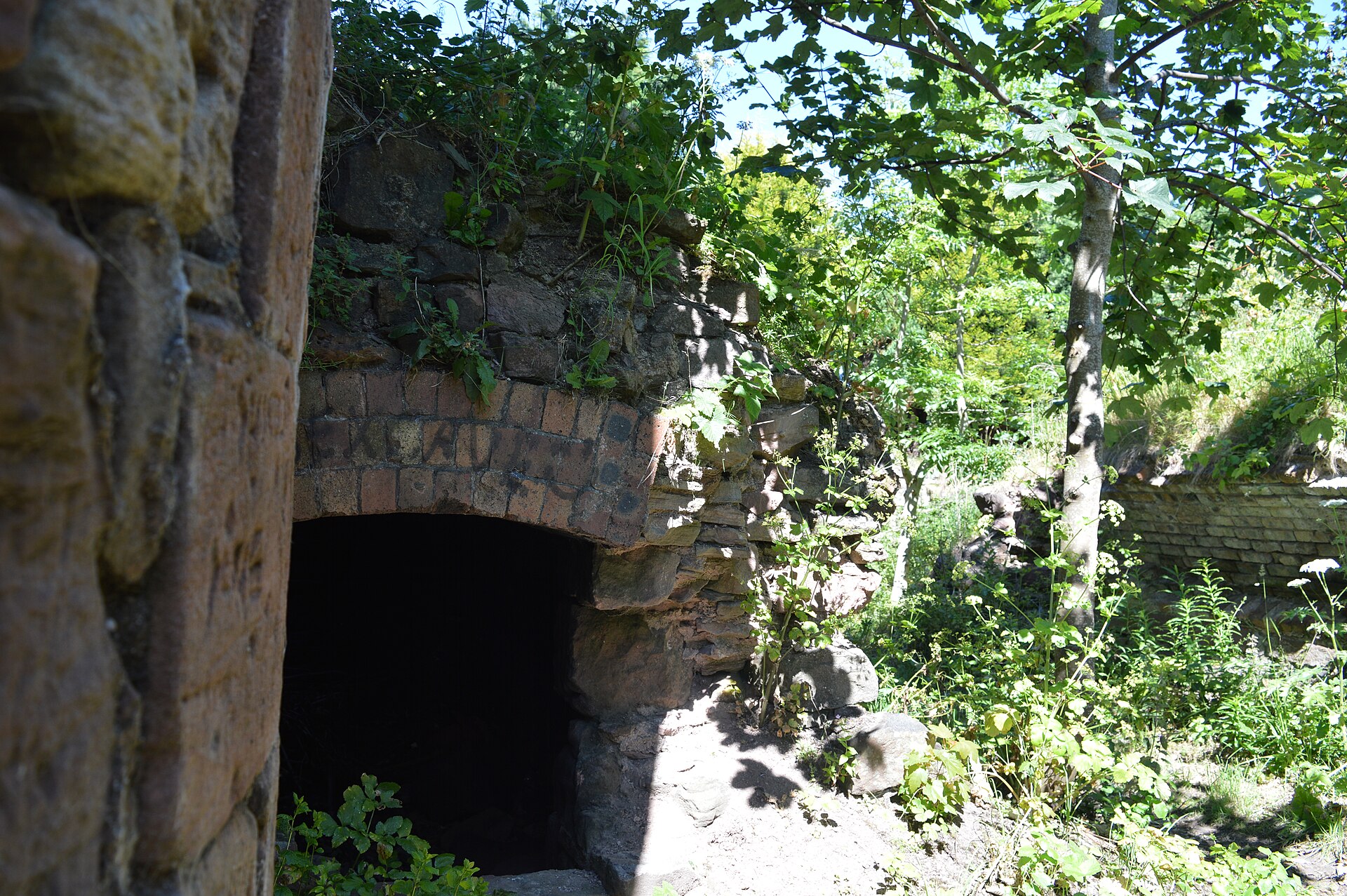 MacDuff's Castle — image 2