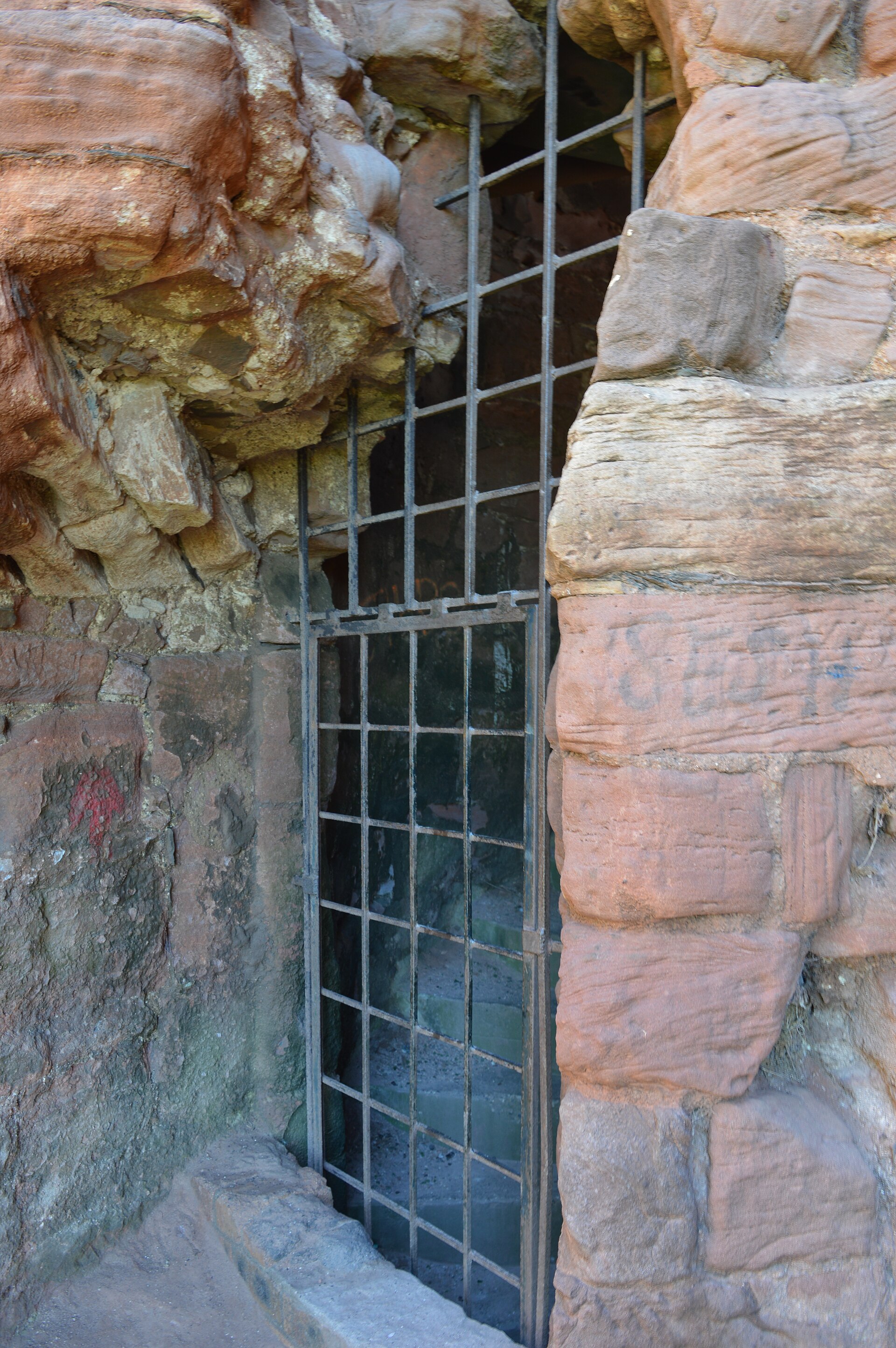 MacDuff's Castle — image 4