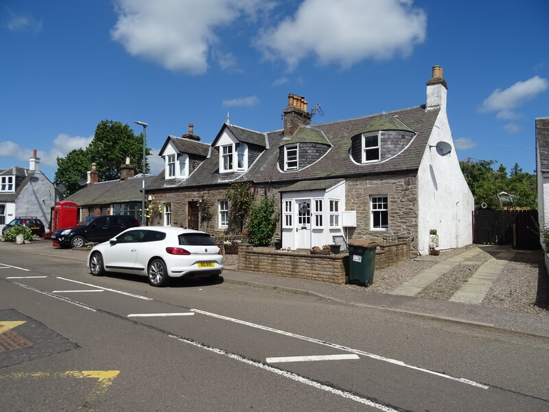 Market Cross, Main Street, Longforgan — image 3
