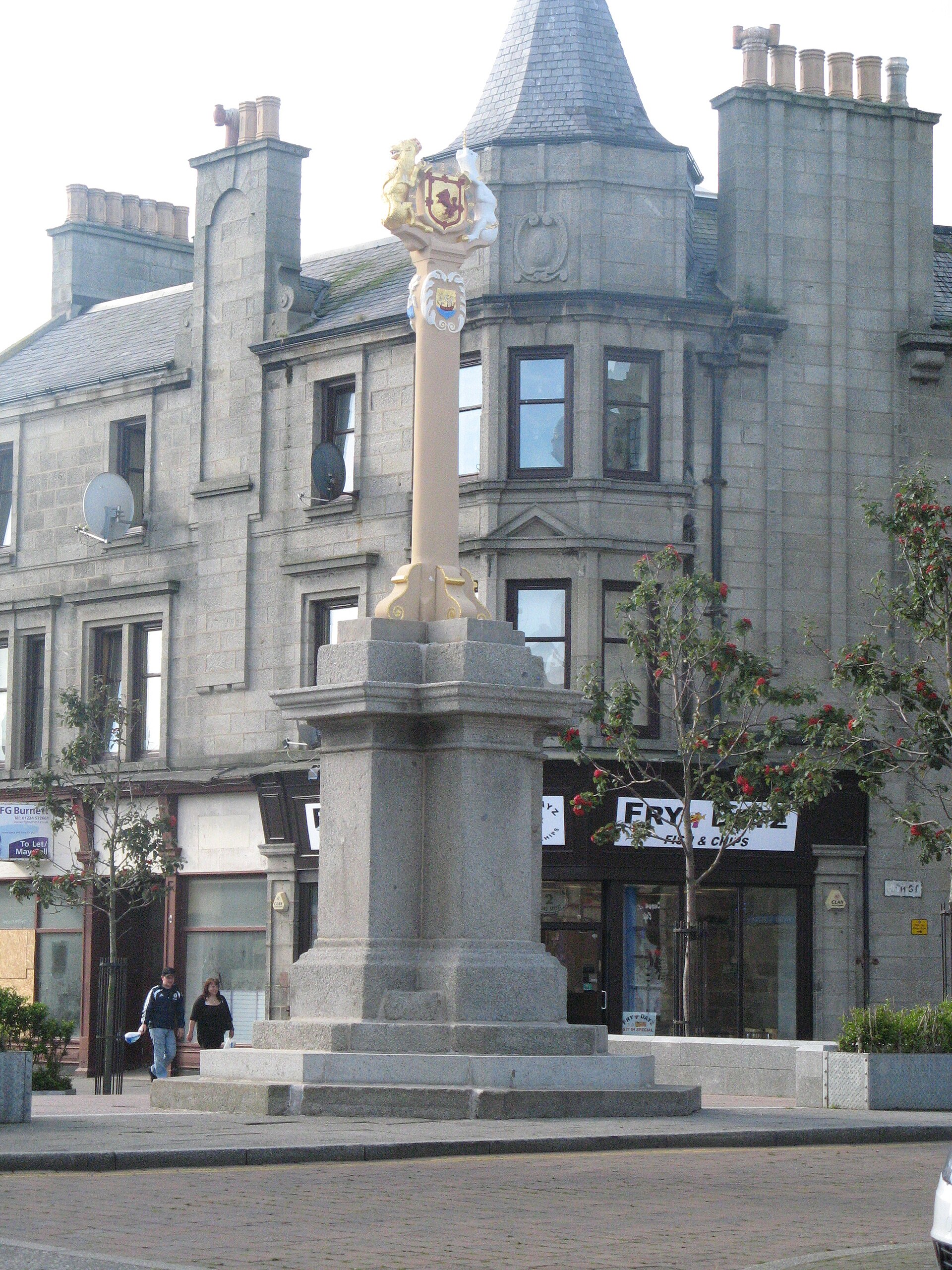 Market Cross, Saltoun Square, Fraserburgh — image 2