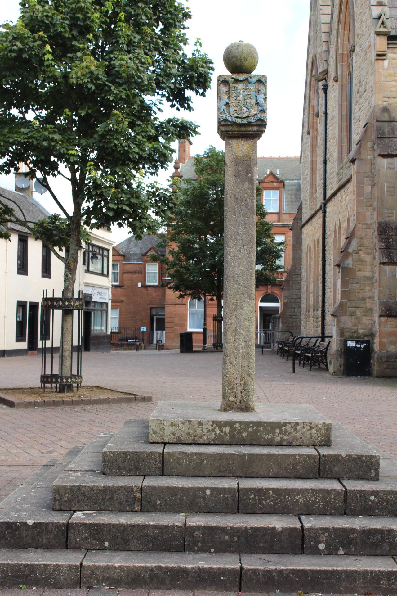 Market Cross, The Square, Cumnock — image 2
