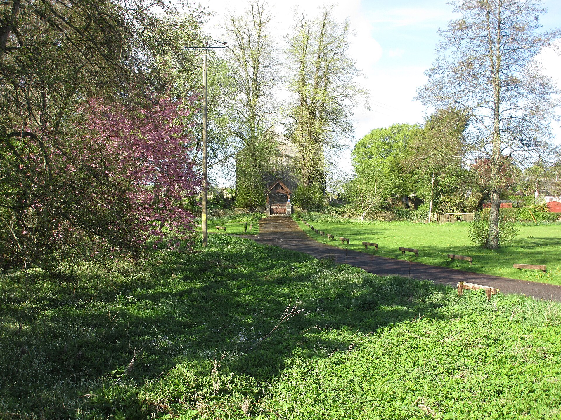 Mercat Cross, Kettins — image 2