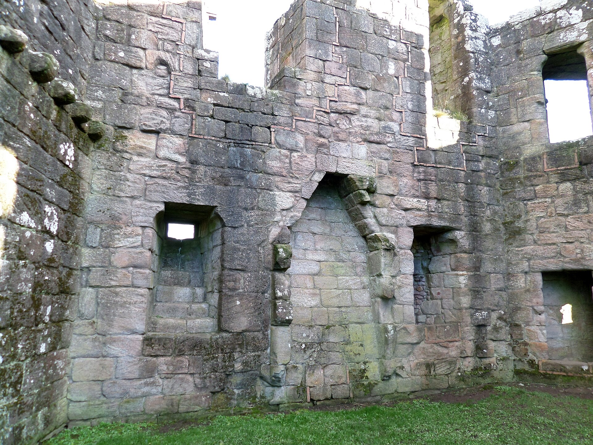 Morton Castle — image 4