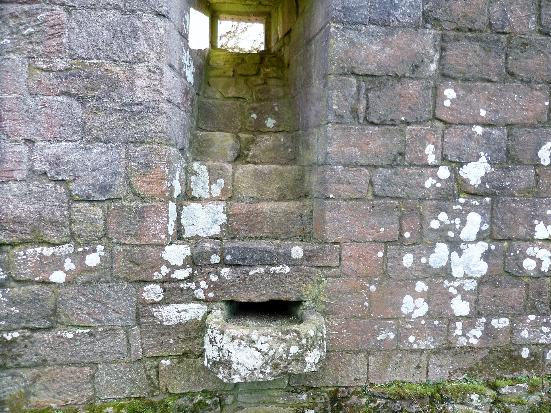 Morton Castle — image 5