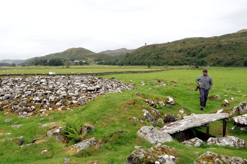 Nether Largie Mid Cairn — image 2