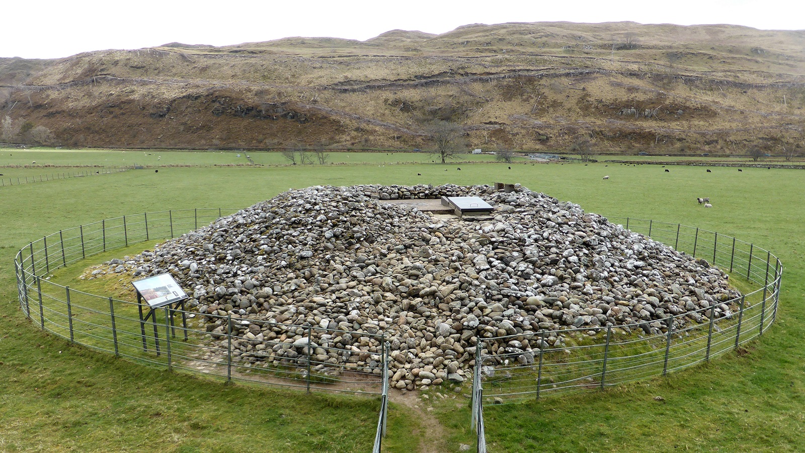 Nether Largie North Cairn — image 4