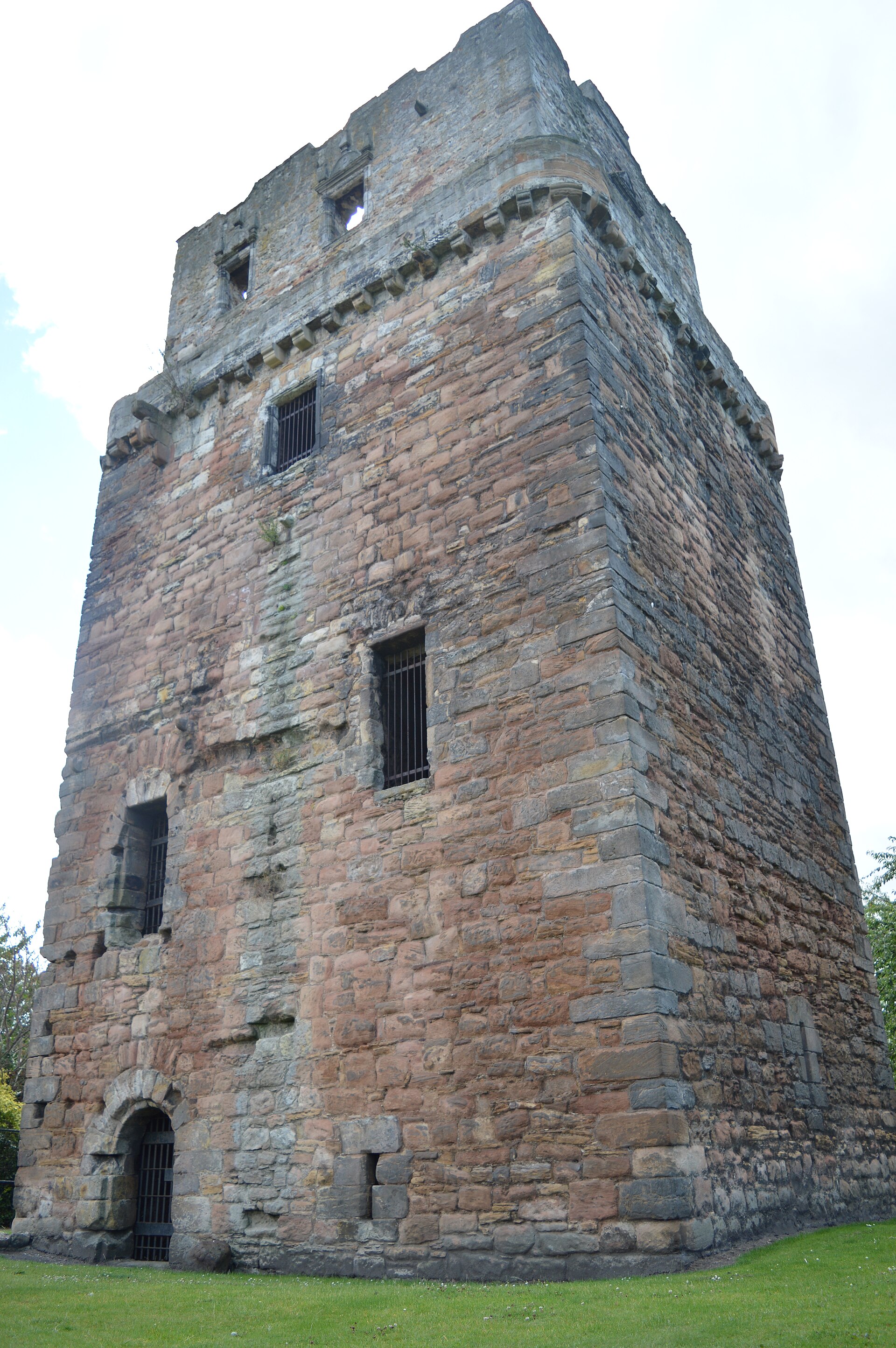 Preston Tower, East Lothian — image 3