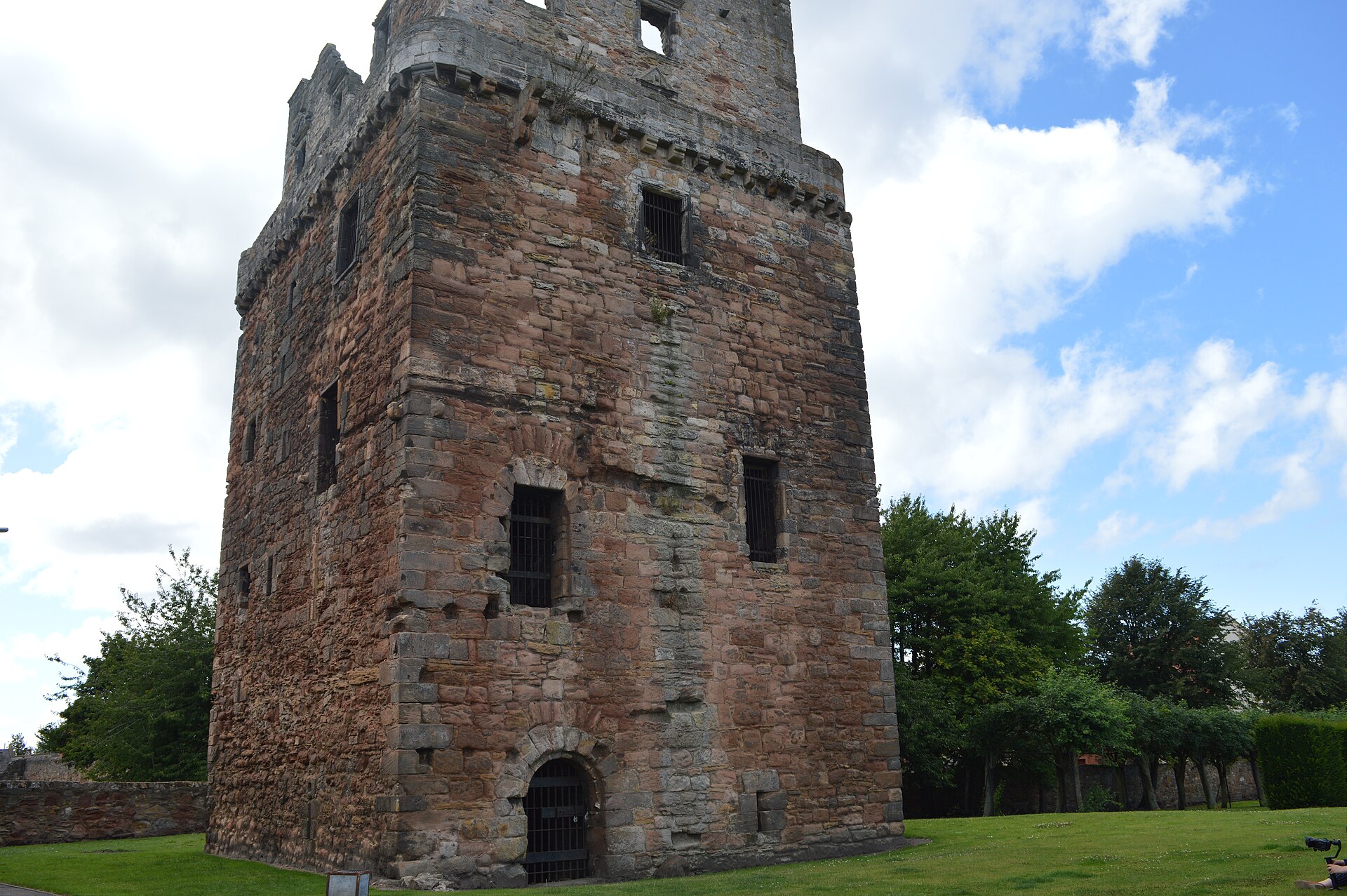 Preston Tower, East Lothian — image 5