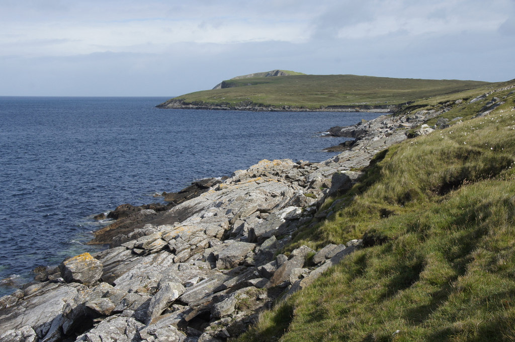 Snabrough broch — image 2