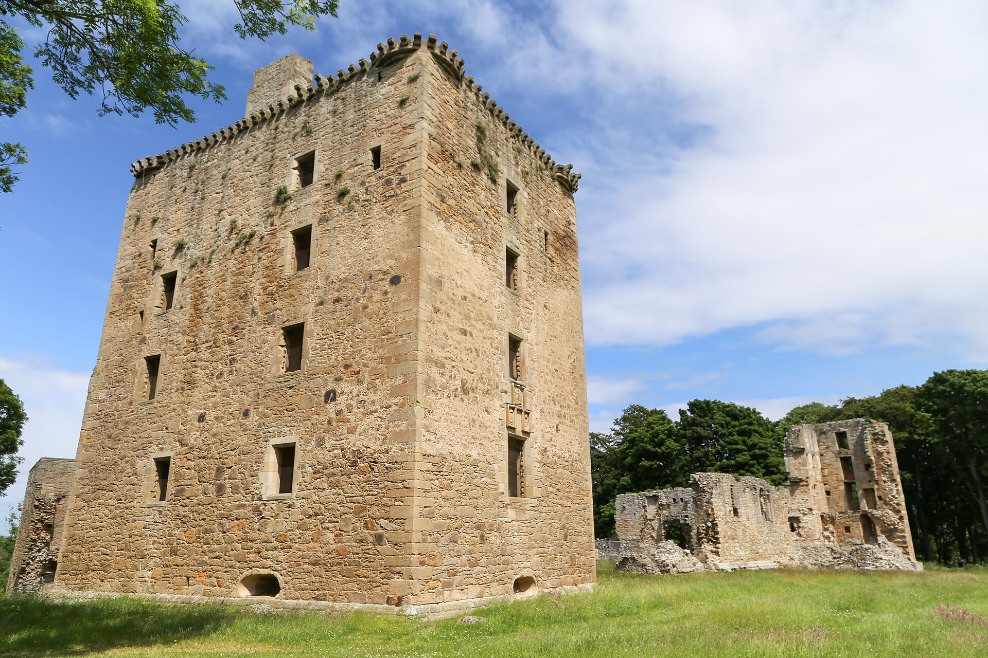 Spynie Palace — image 2