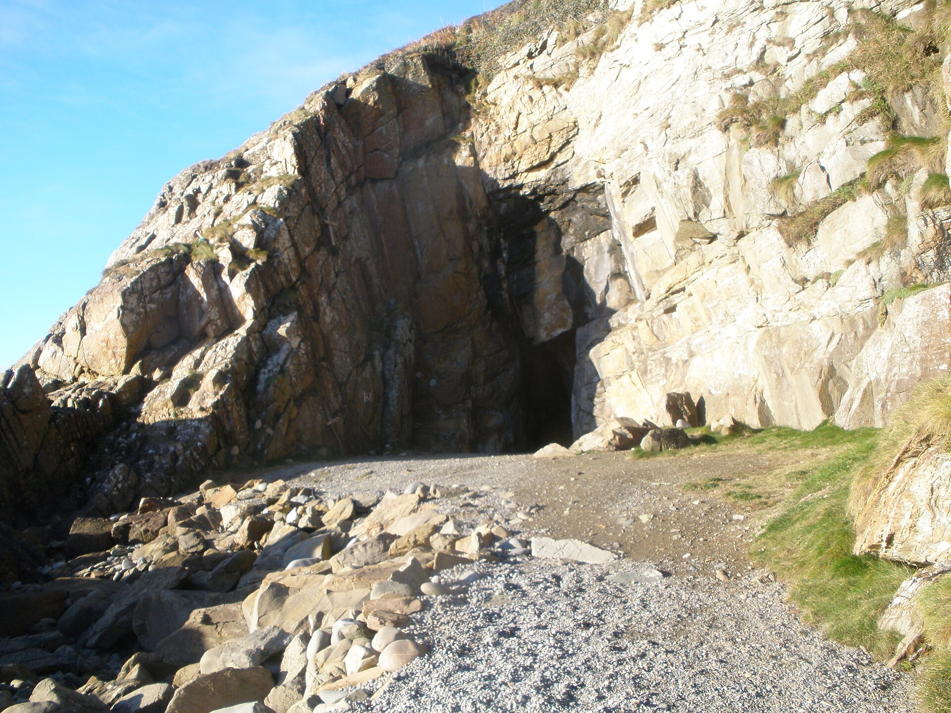 St Ninian's Cave — image 3