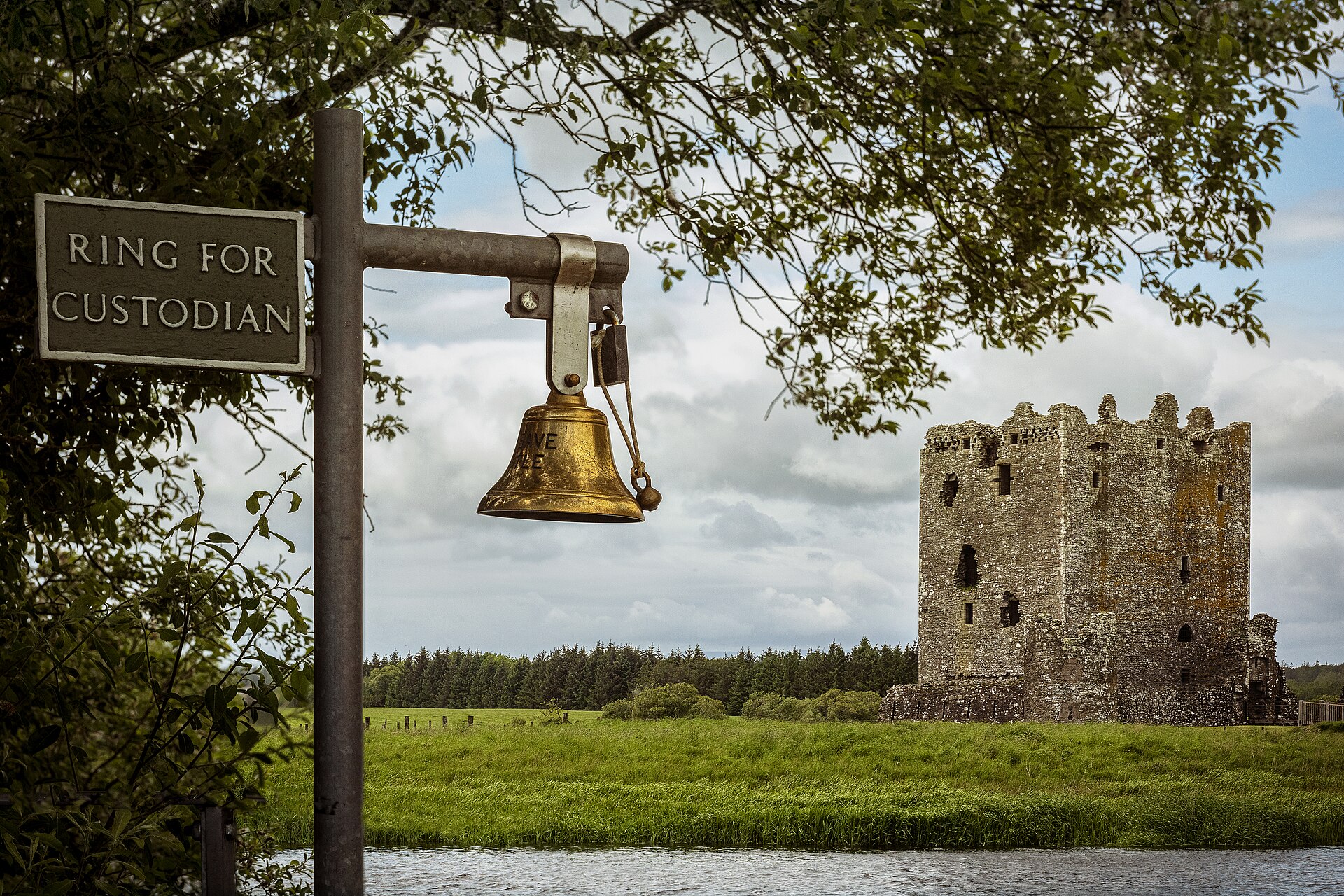 Threave Castle — image 4