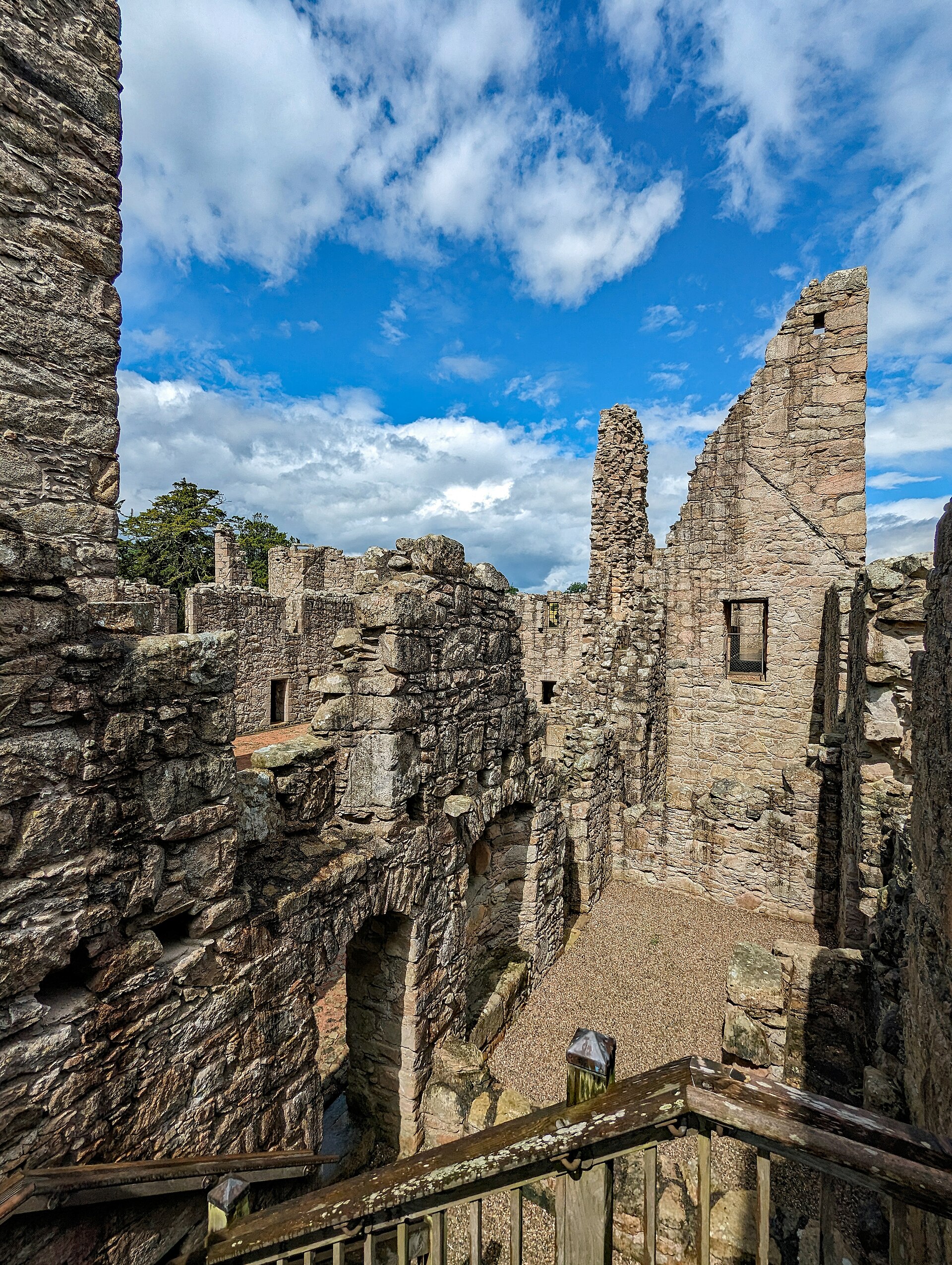 Tolquhon Castle — image 2