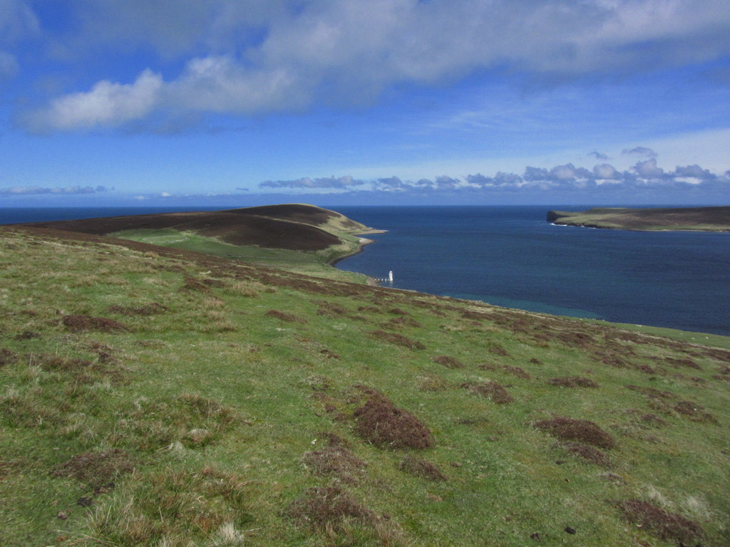 Vinquoy chambered cairn — image 3