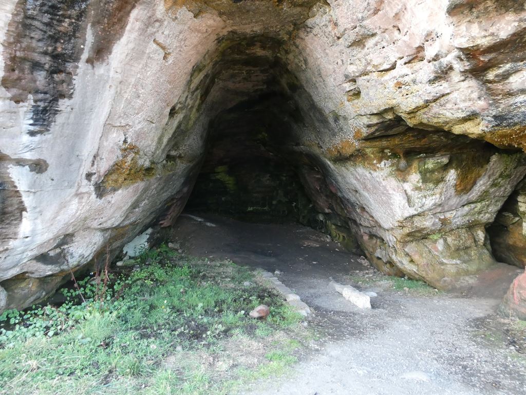 Wemyss Caves — image 2